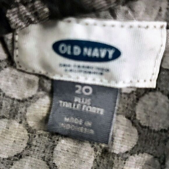 Old Navy 20 Plus Gray Pattern Dress, Comfortable Fit, Made in Indonesia - Picture 3 of 6